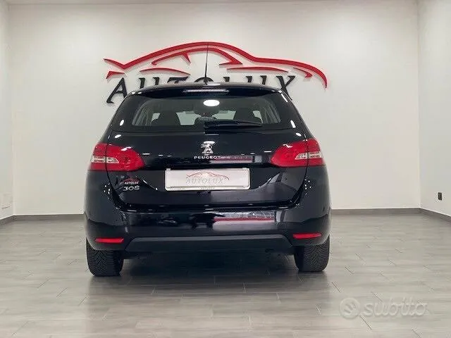 Peugeot 308 2020 photo 5