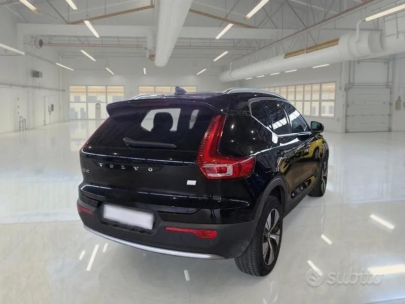Volvo Xc40 2023 photo 4