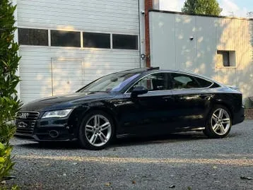 Audi A7 2011 photo 2