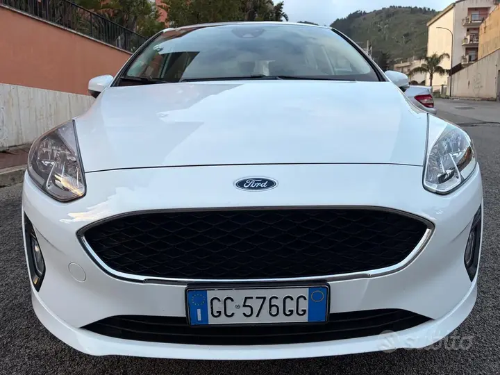Ford Fiesta 2020 photo 2