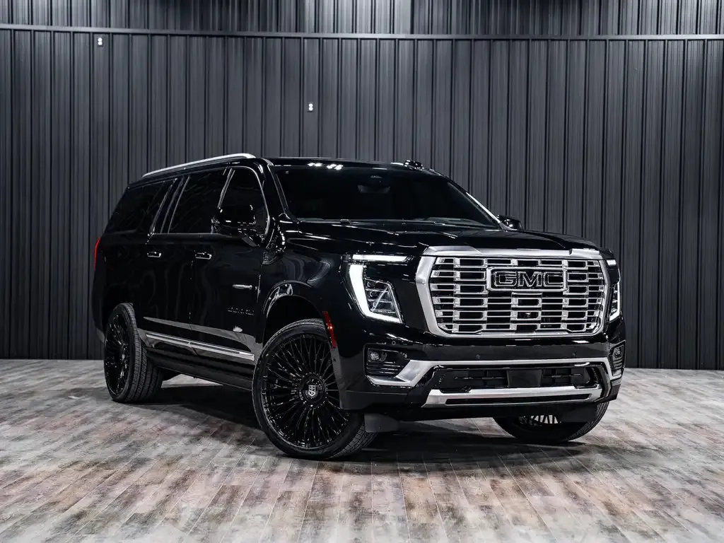 GMC Yukon 2026 photo 2