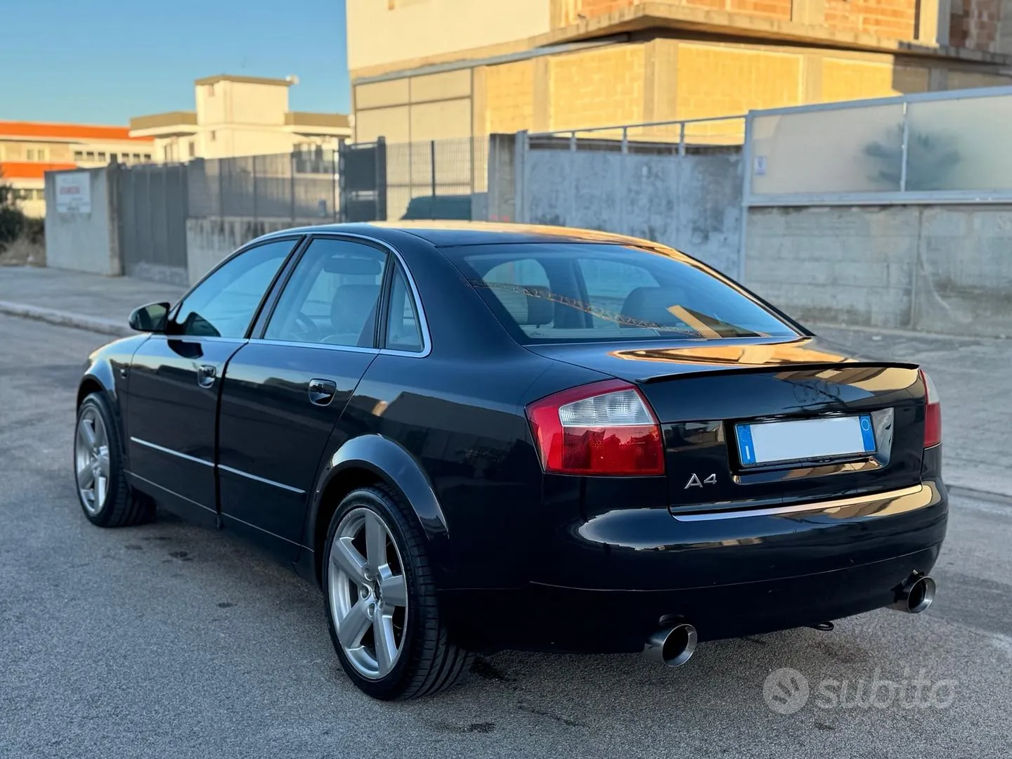 Audi A4 2004 photo 3