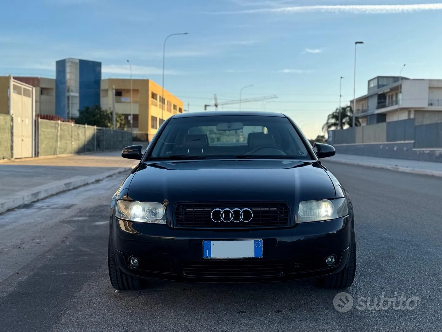 Audi A4 2004 photo 2