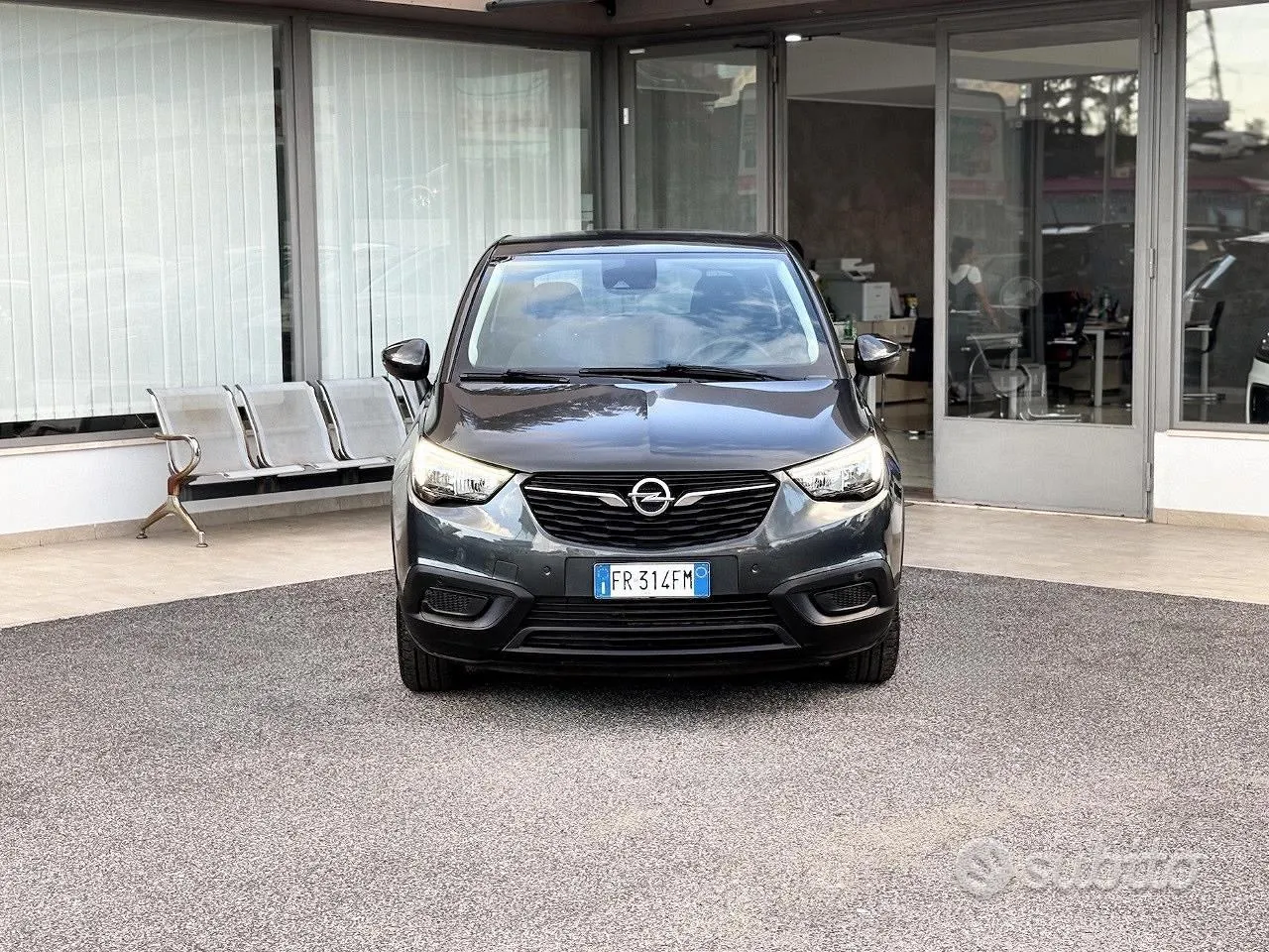 Opel Crossland X 2018 photo 2