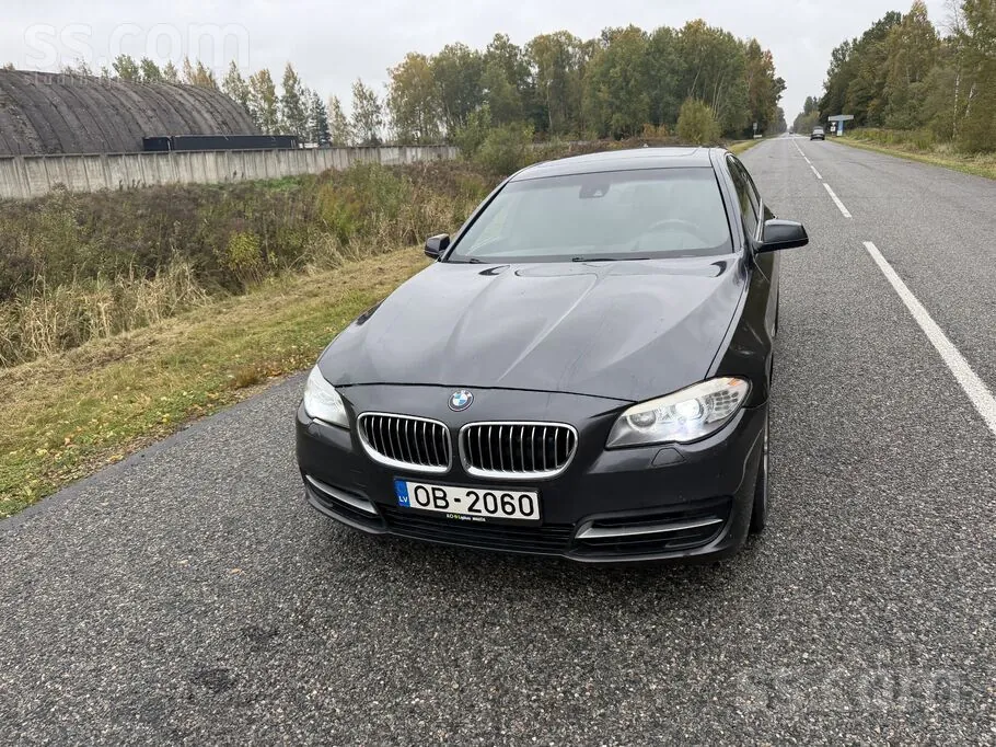 BMW 530D 2012 photo 2
