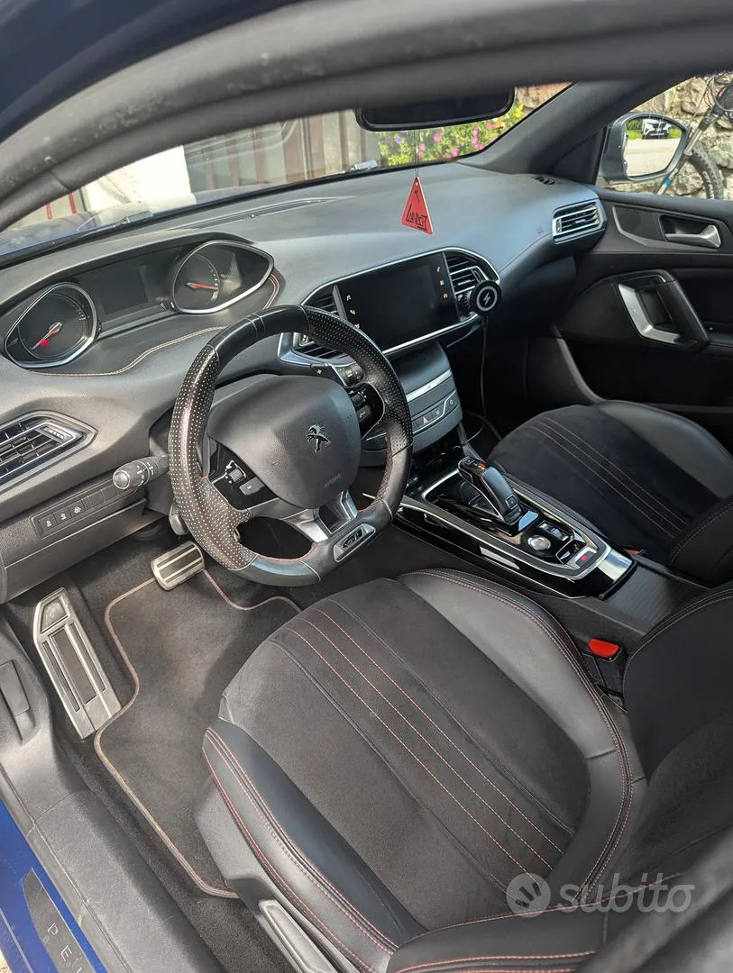 Peugeot 308 2019 photo 5