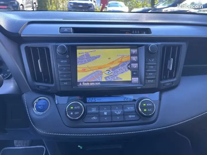 Toyota Rav4 2018 photo 4