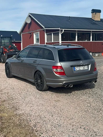 Mercedes-Benz C220 2009 photo 2