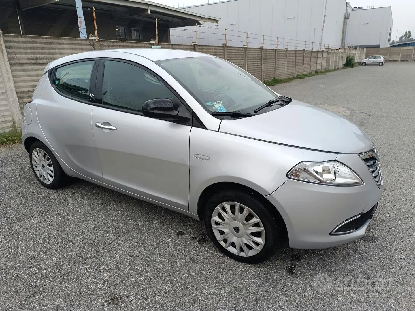 Lancia Ypsilon 2012 photo 4