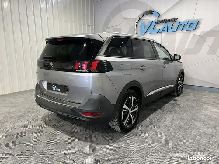 Peugeot 5008 2019 photo 5