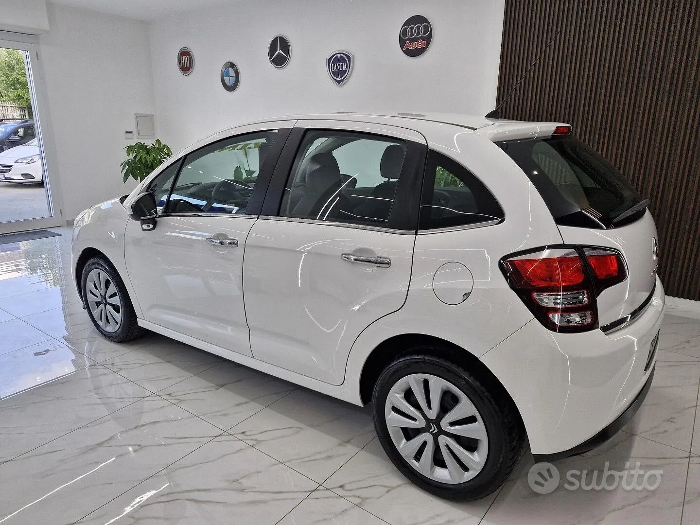 Citroen C3 2015 photo 4