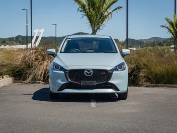 Mazda 2 2026 photo 5