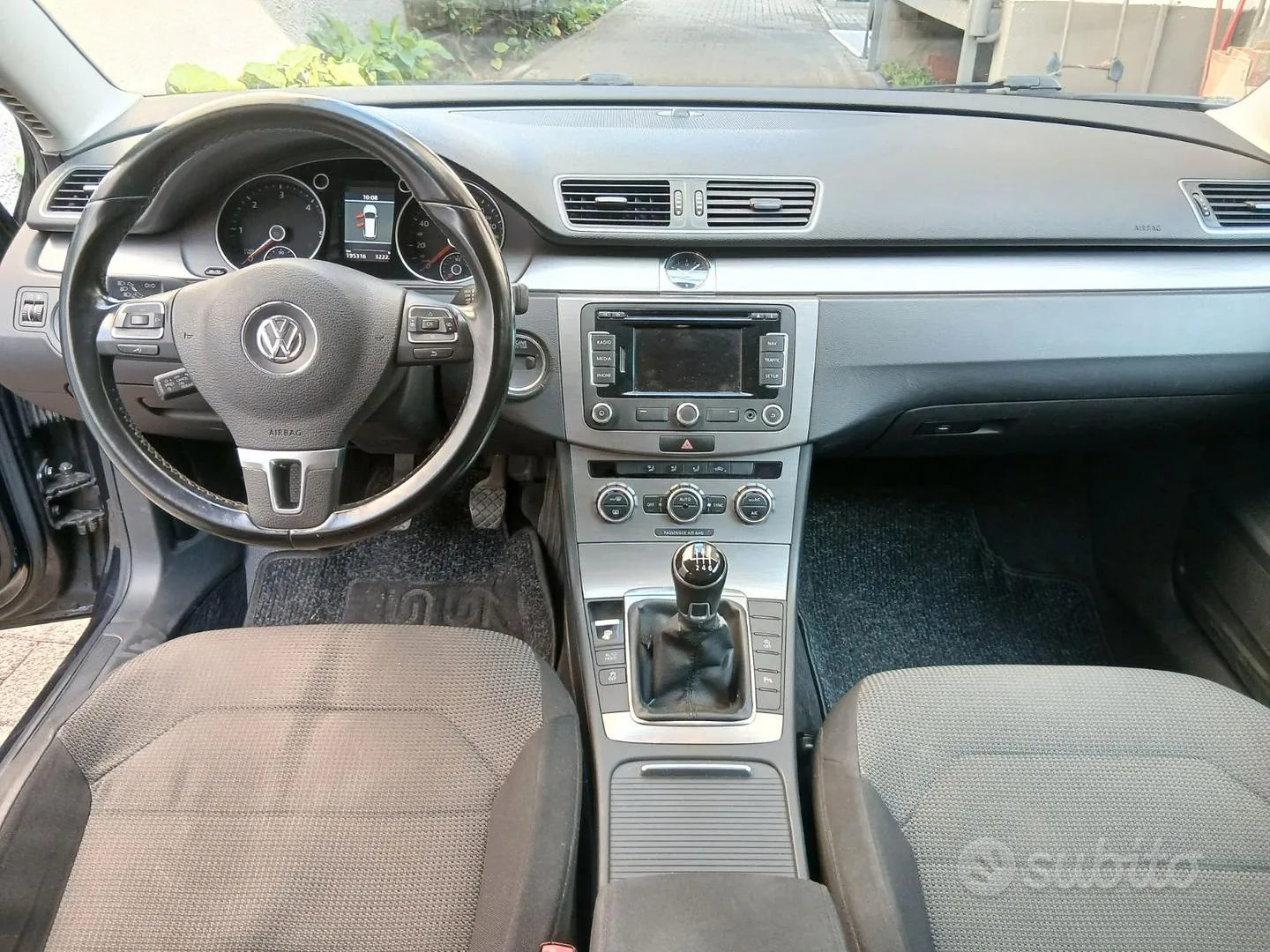 Volkswagen Passat 2013 photo 3