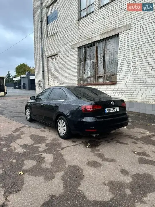 Volkswagen Jetta 2015 photo 4