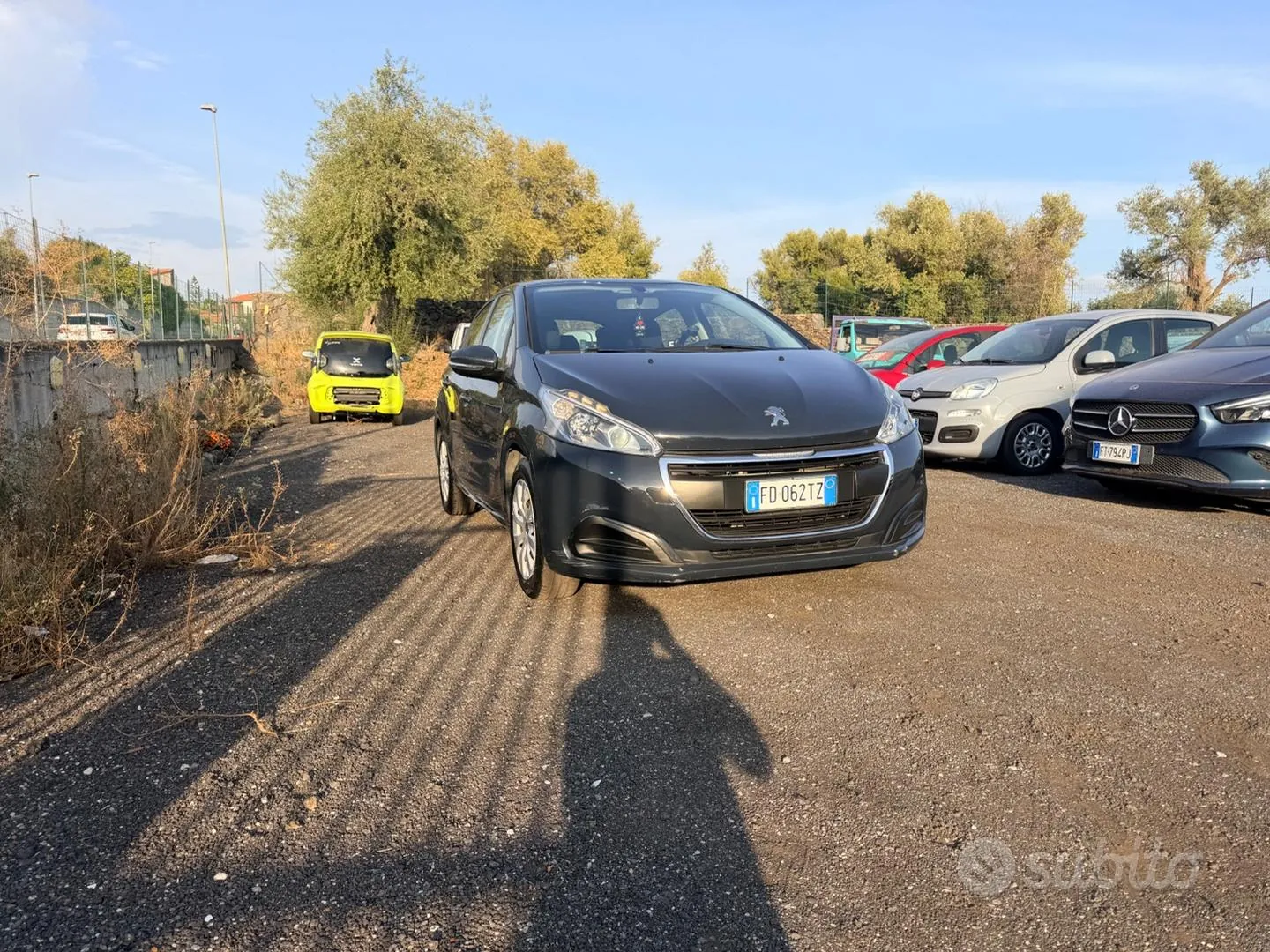Peugeot 208 2016 photo 2