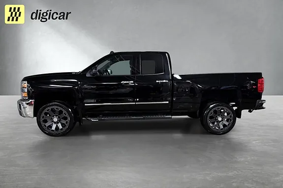 Chevrolet Silverado 2500 2015 photo 2