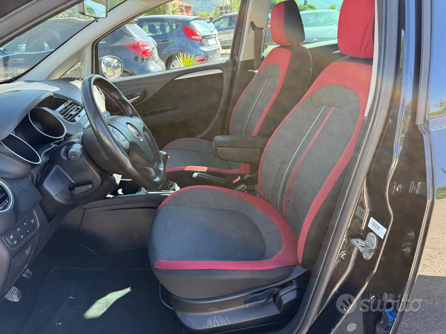 Fiat Punto Evo 2012 photo 5