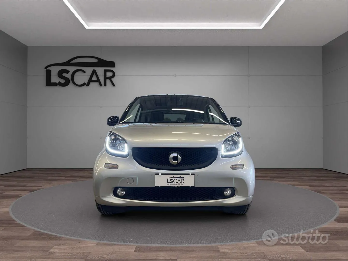 Smart Fortwo 2017 photo 2