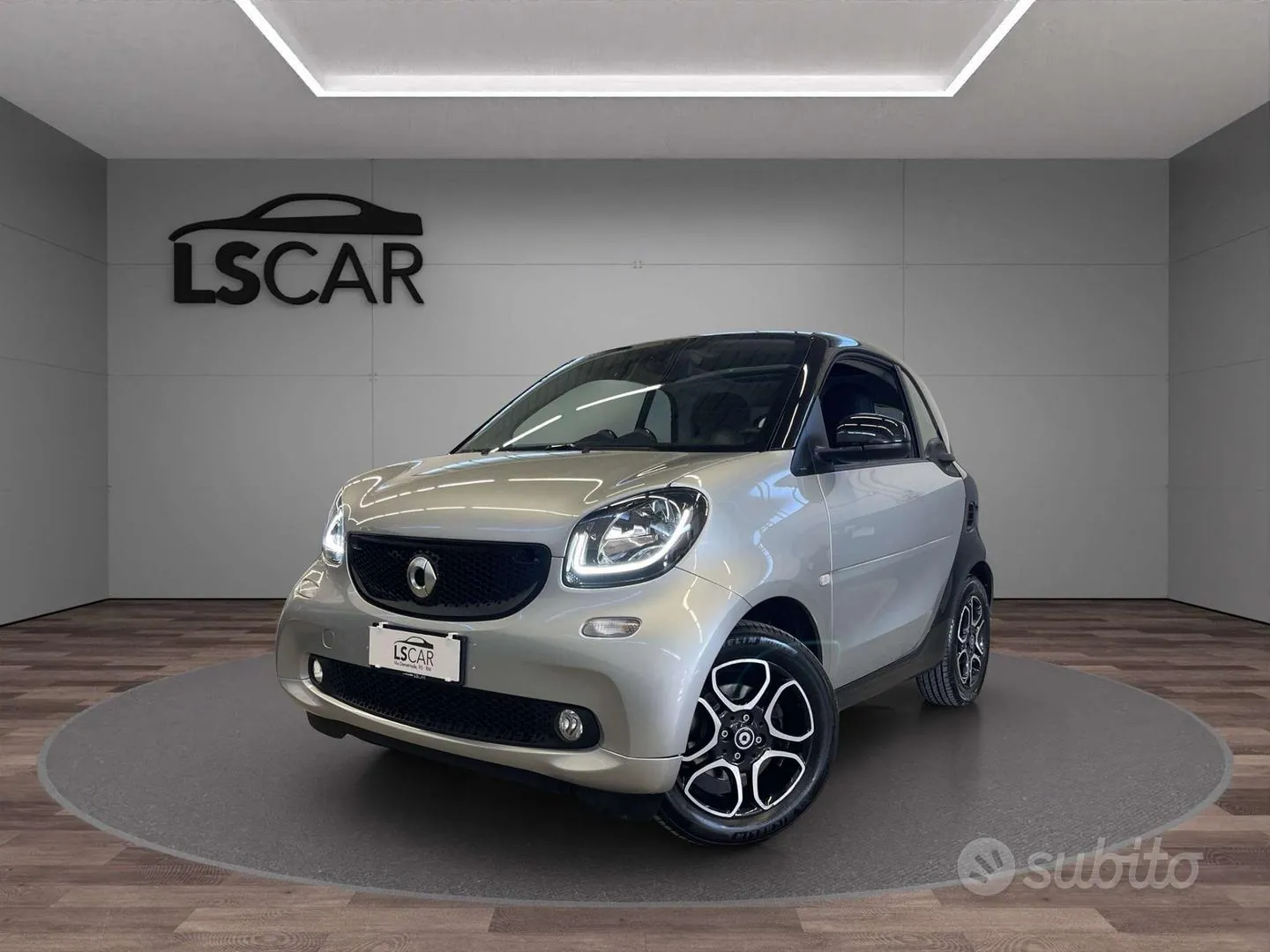 Smart Fortwo 2017 photo 3