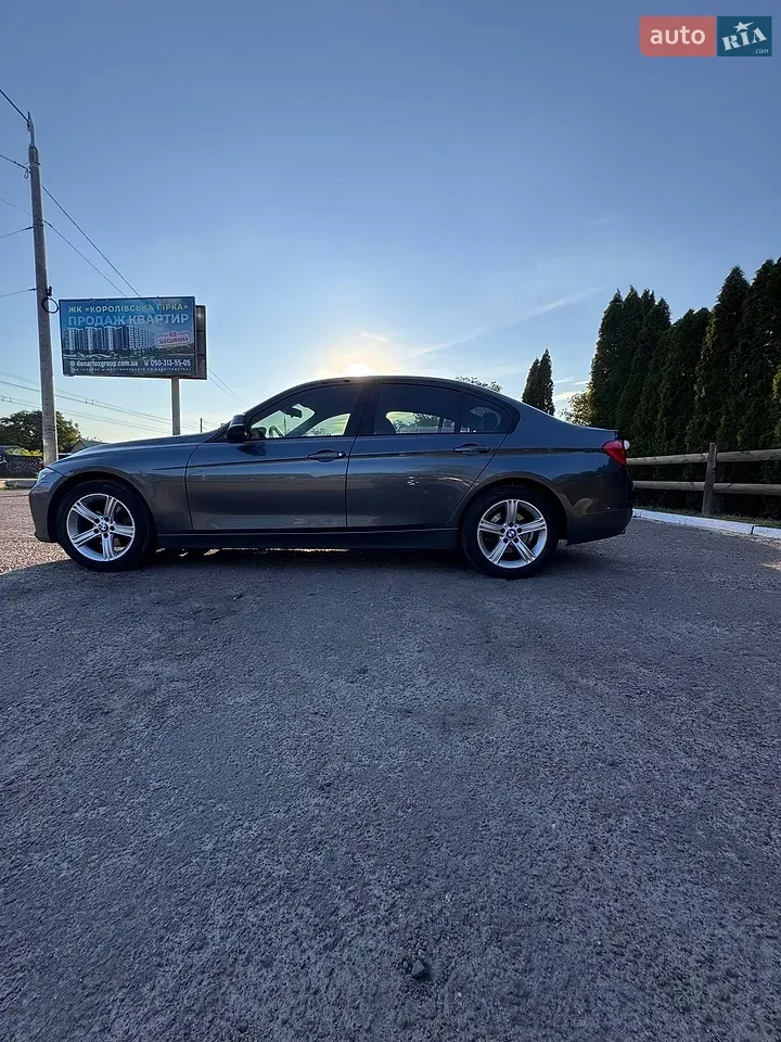 BMW 3 Series 2015 photo 5