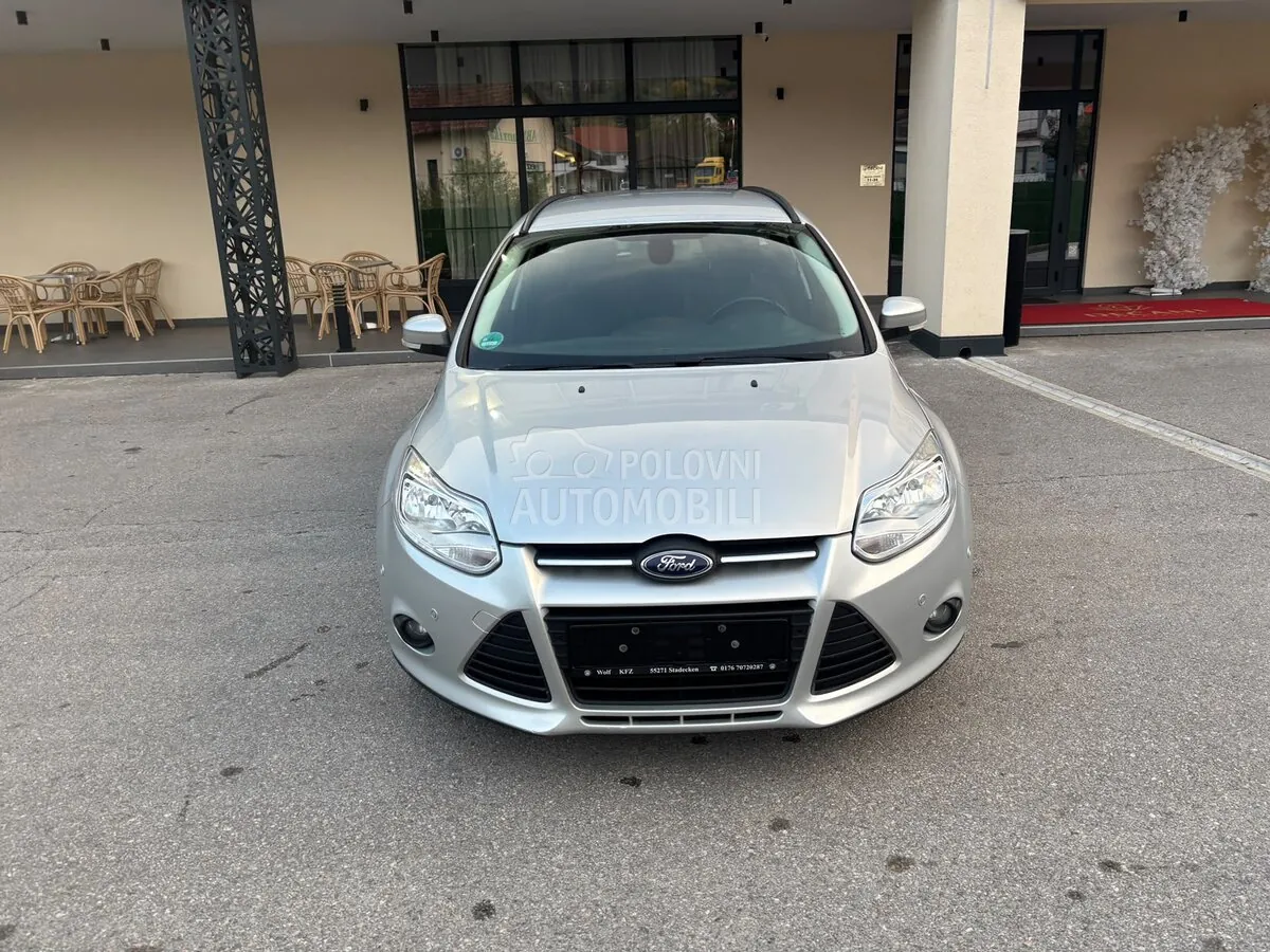 Ford Focus 2013 photo 3