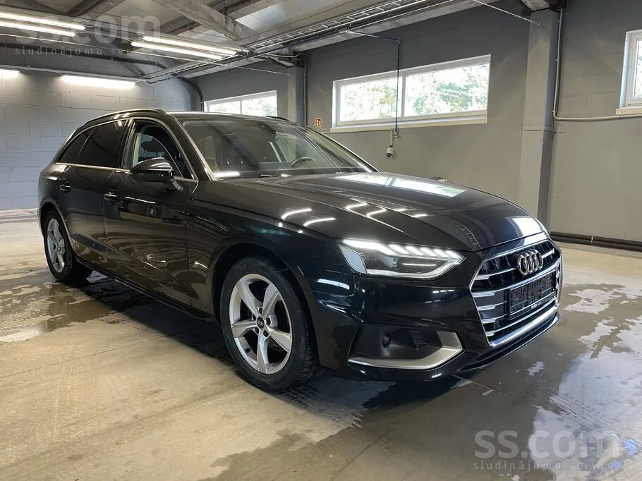 Audi A4 Avant 2022 photo 2