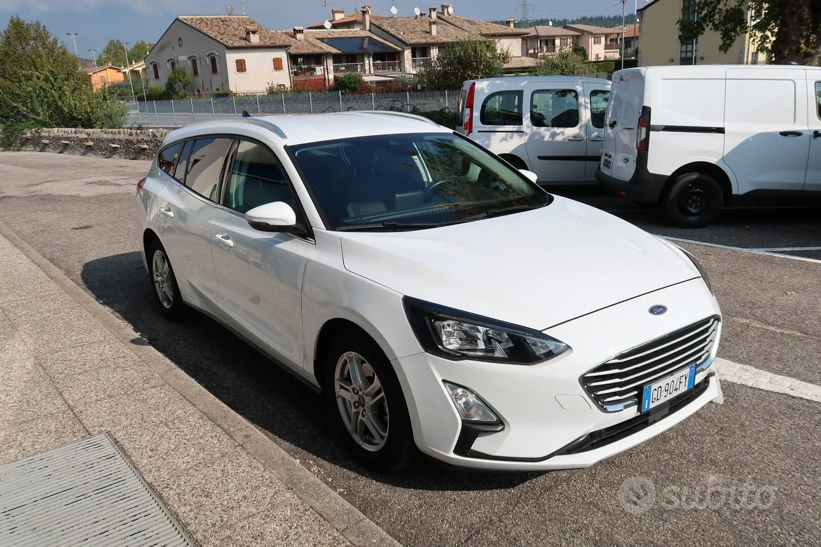 Ford Focus 2021 photo 3