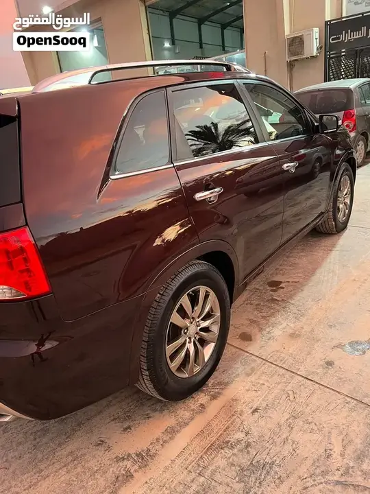 Kia Sorento 2012 photo 3