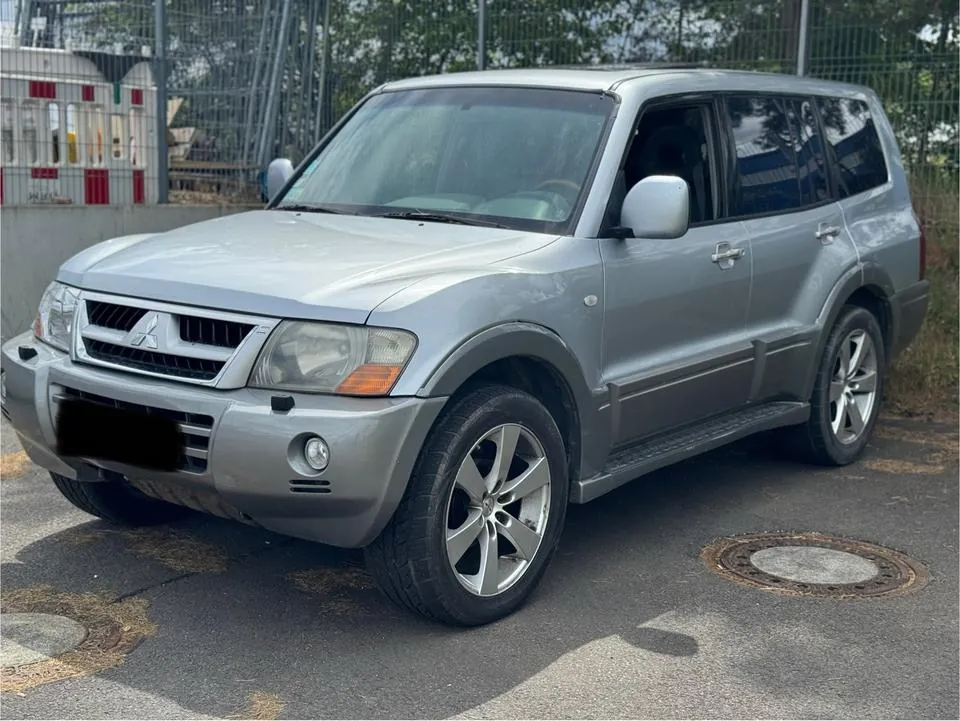 Mitsubishi Pajero