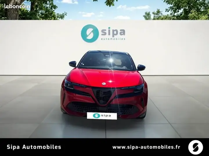 Alfa Romeo Junior 2026 photo 3