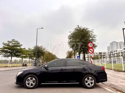 Toyota Camry 2013 photo 2