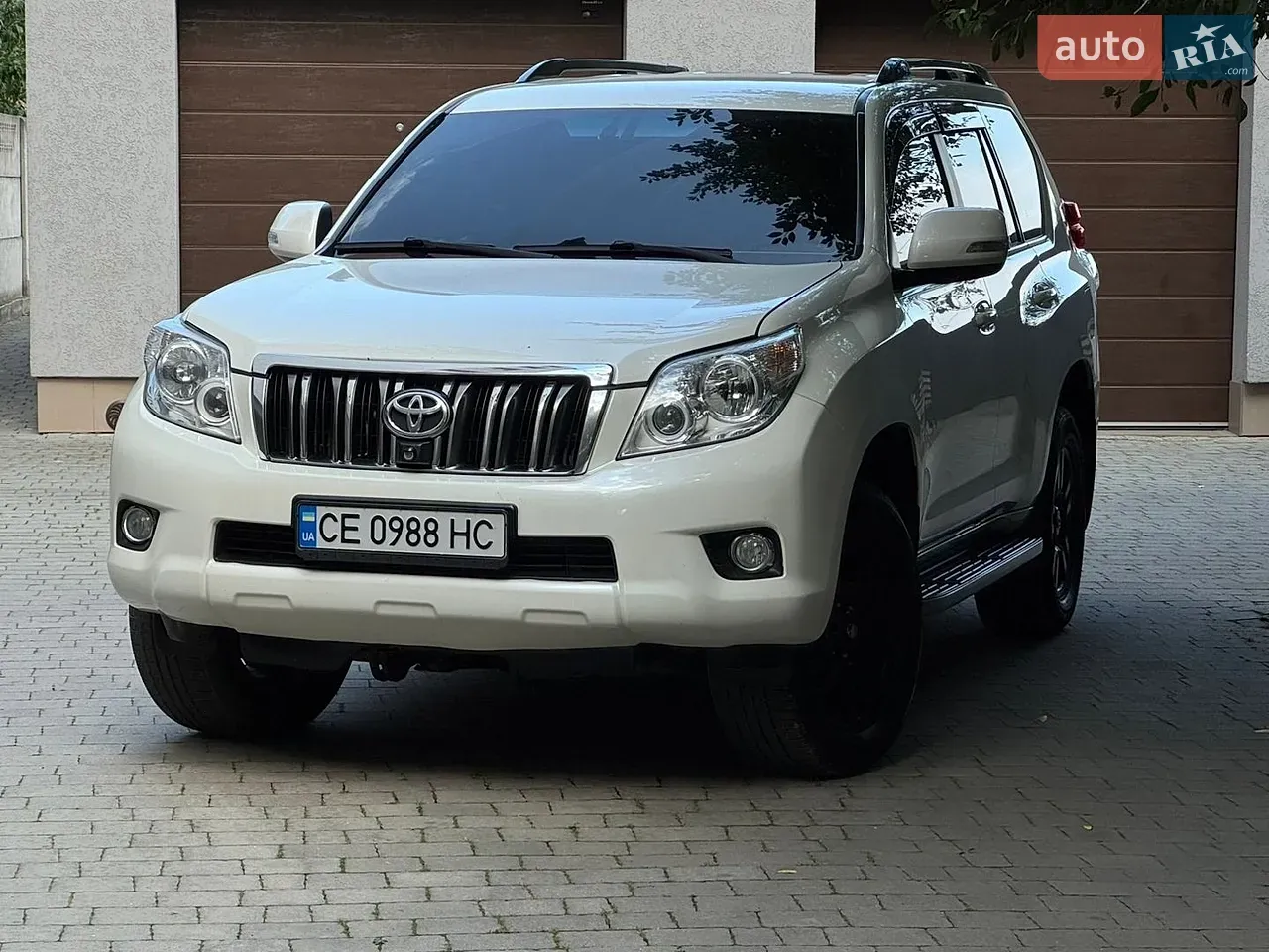 Toyota Land Cruiser 2010 photo 4