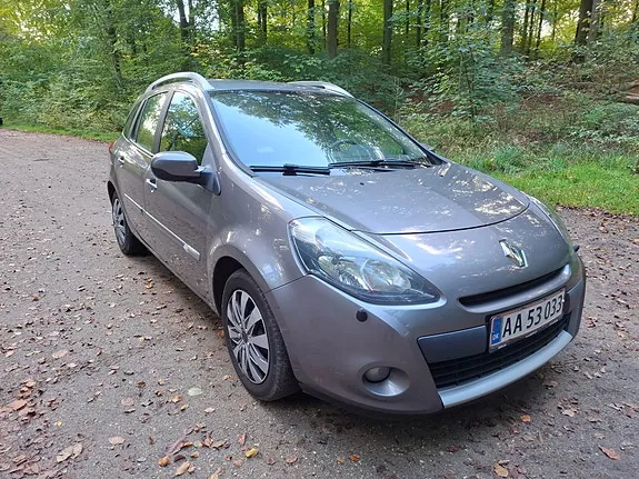 Renault Clio Iii 2012 photo 2