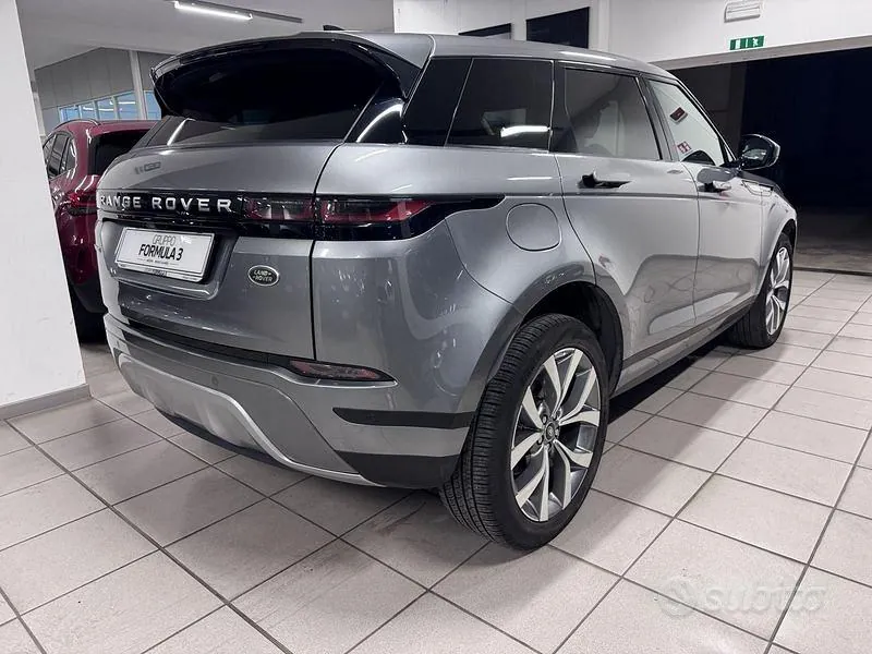 Land Rover Range Rover Evoque 2022 photo 3