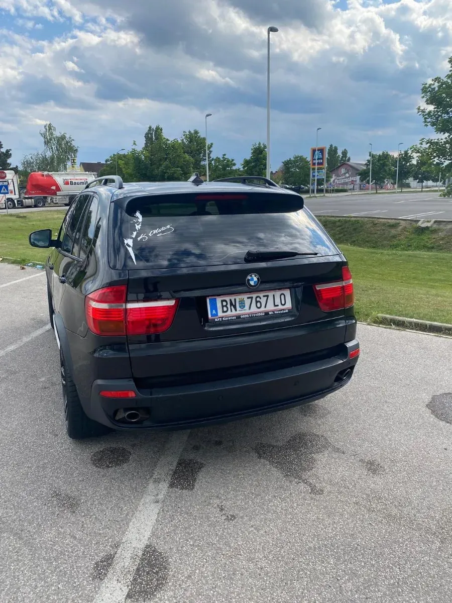 BMW X5 2009 photo 3
