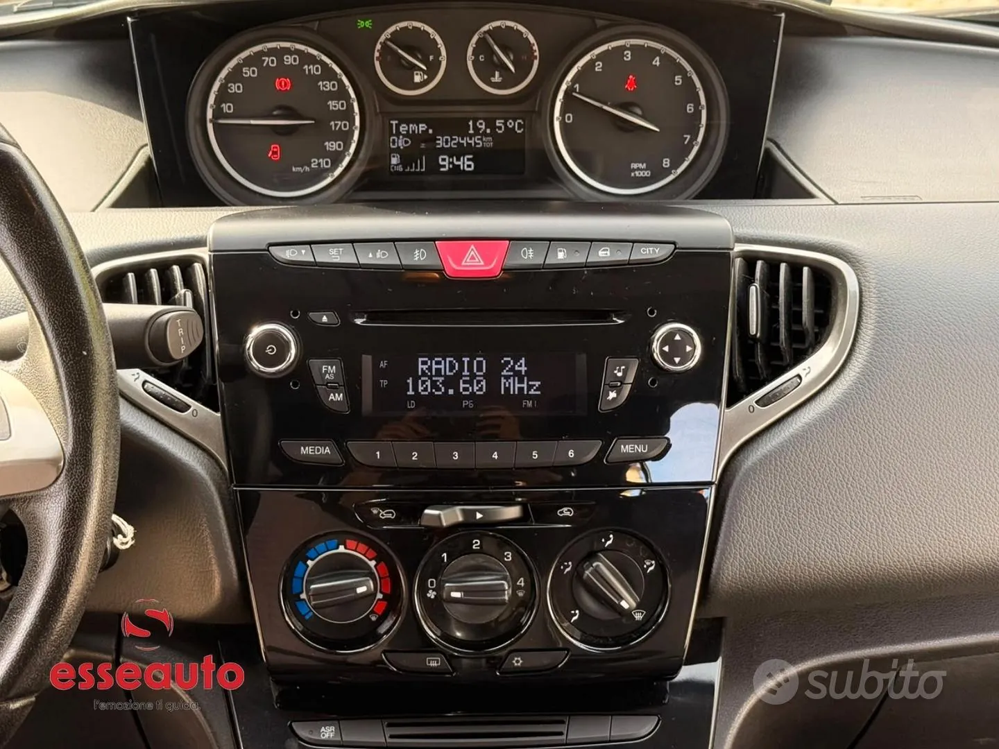 Lancia Ypsilon 2014 photo 4