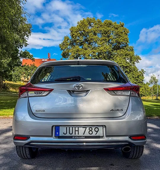Toyota Auris 2015 photo 4