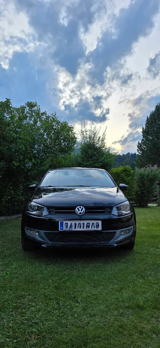 Volkswagen Polo 2010 photo 3