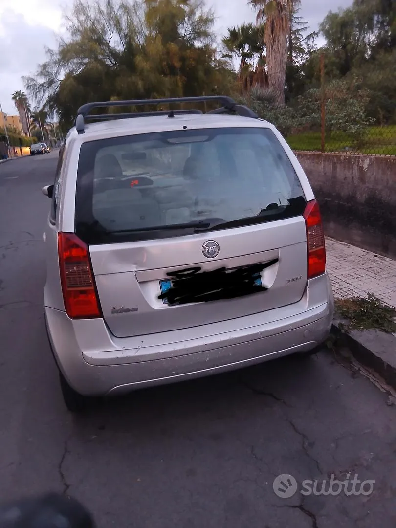 Fiat Idea 2004 photo 4