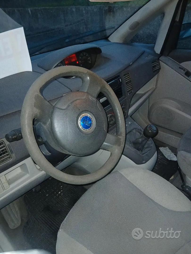 Fiat Idea 2004 photo 5