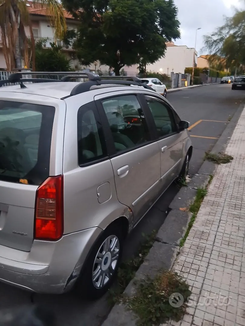 Fiat Idea 2004 photo 2