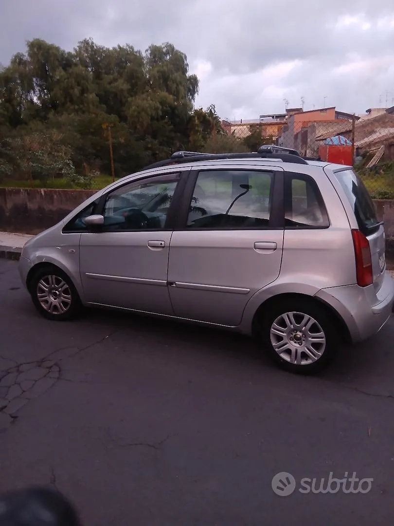 Fiat Idea 2004 photo 3
