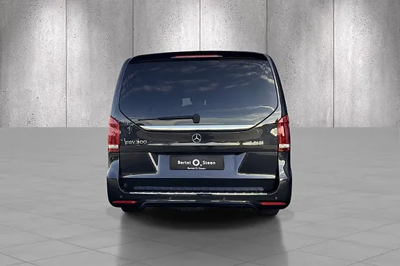 Mercedes-Benz Eqv300 2022 photo 4