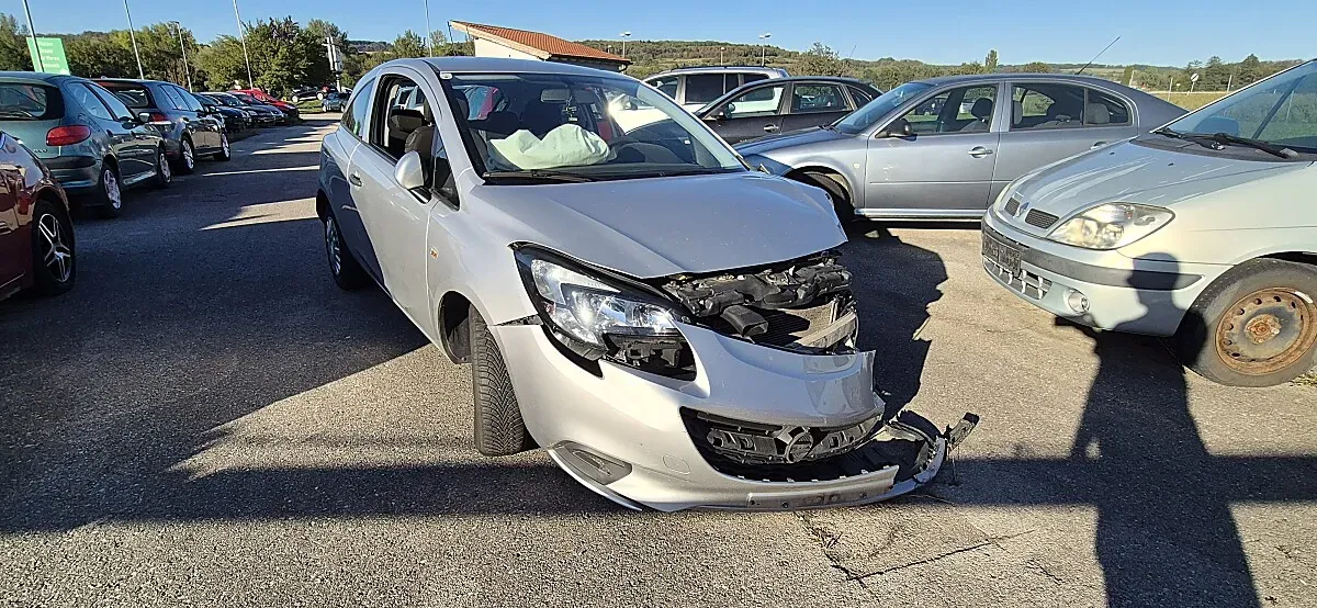 Opel Corsa 2016 photo 2
