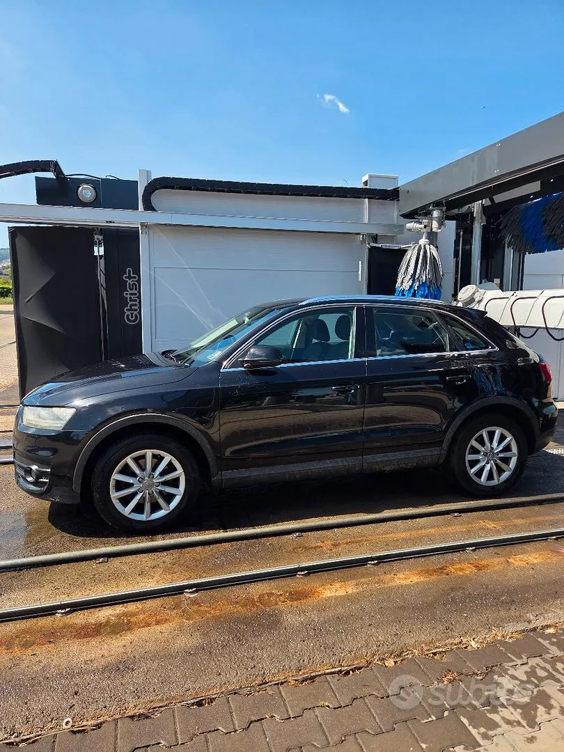 Audi Q3 2012 photo 5