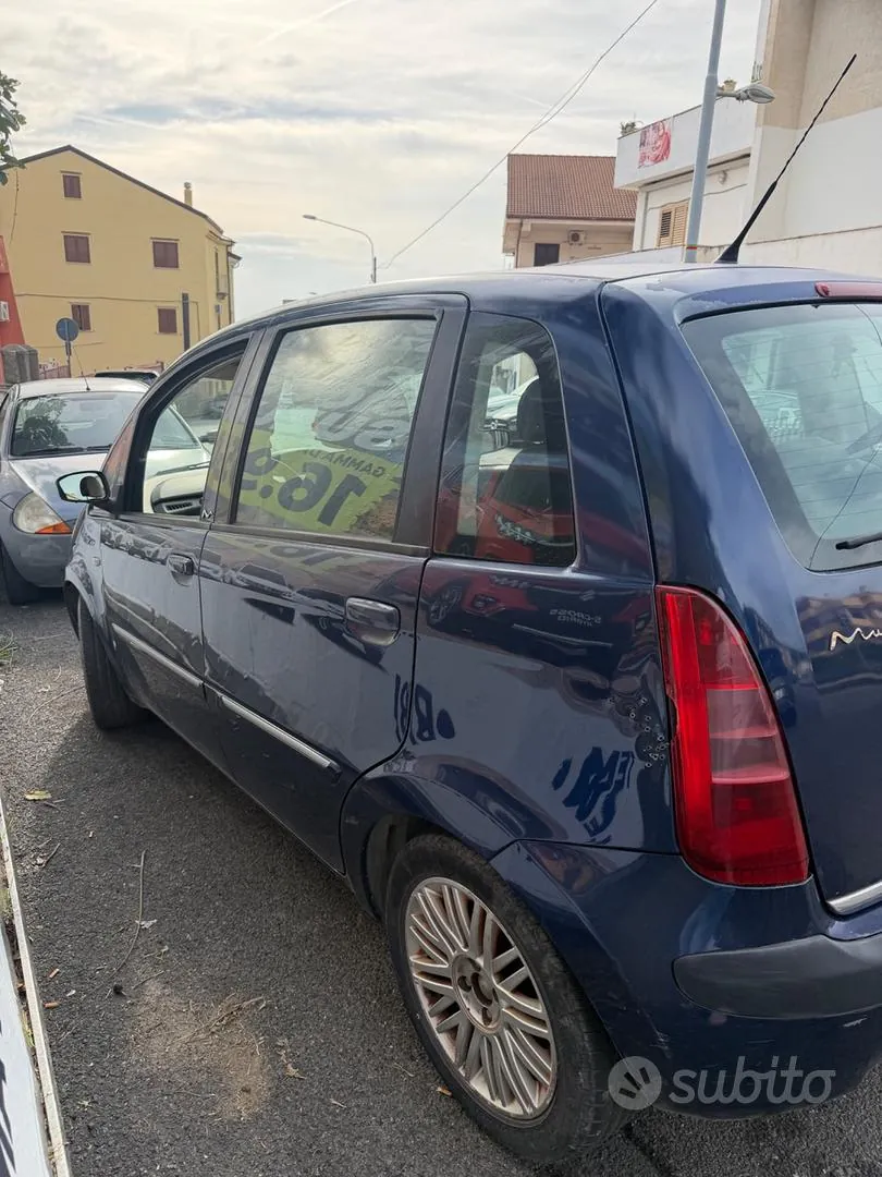 Lancia Musa 2006 photo 4
