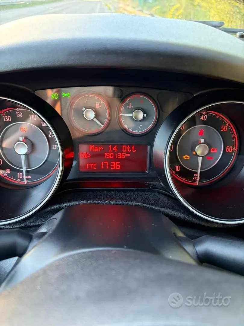 Fiat Punto 2016 photo 5