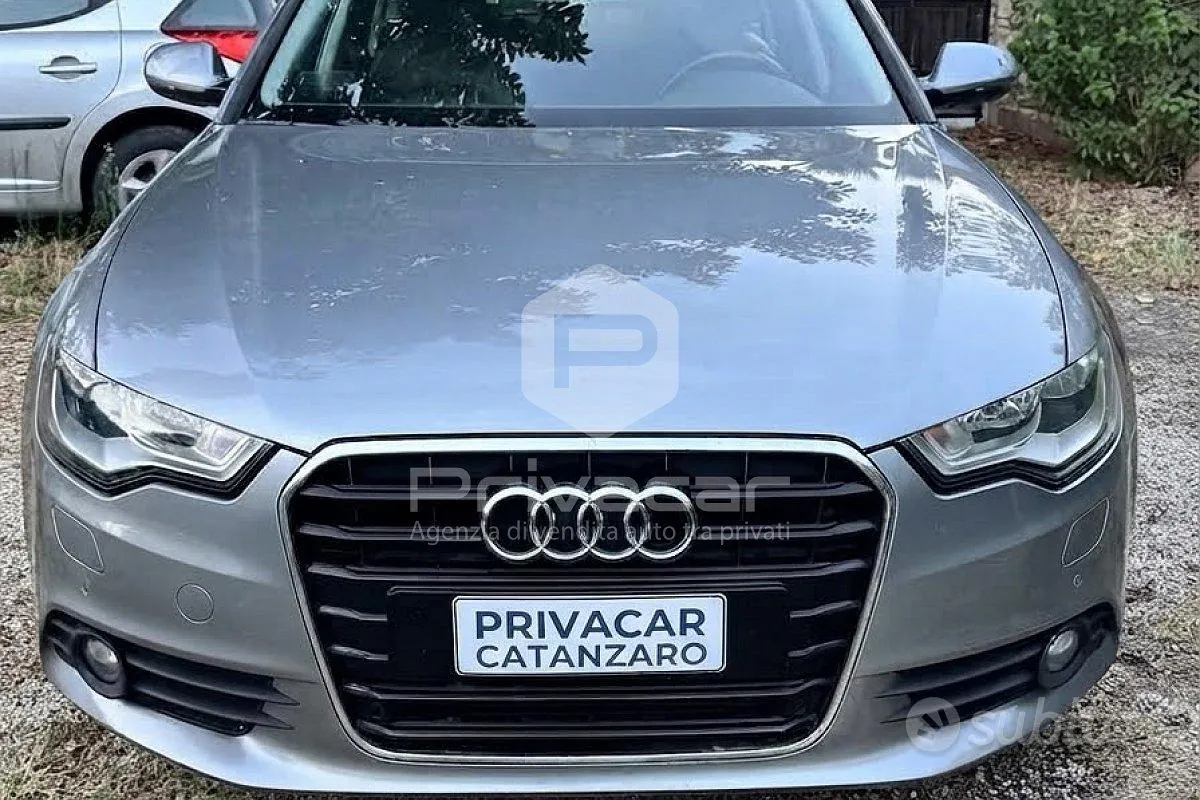 Audi A6 Avant 2012 photo 2