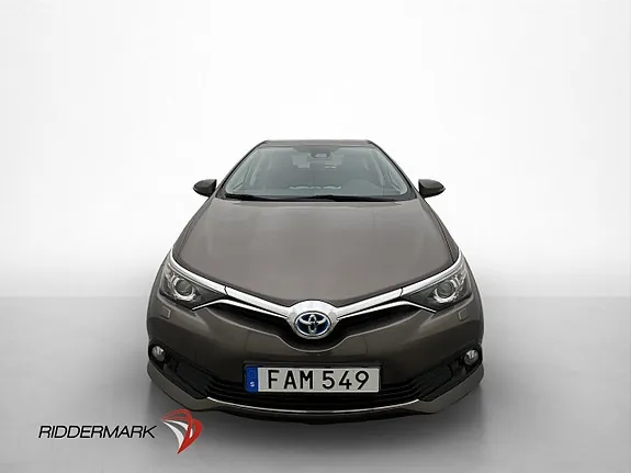 Toyota Auris 2017 photo 2