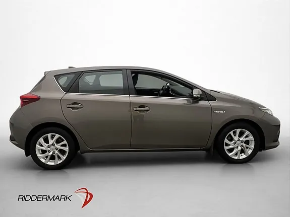 Toyota Auris 2017 photo 4